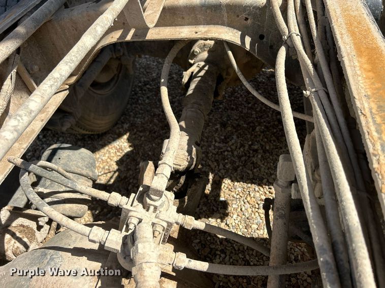 image for item ND9396 1987 Ford L9000 dump truck