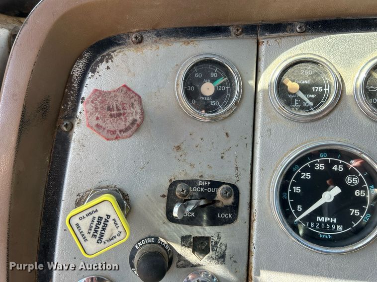 image for item ND9396 1987 Ford L9000 dump truck