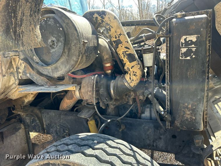 image for item ND9396 1987 Ford L9000 dump truck