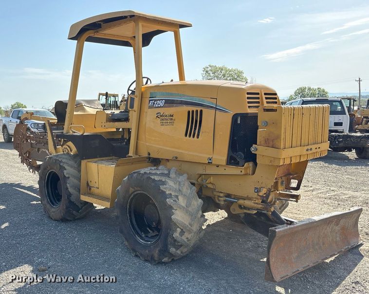 image for item OB9638 2007 Vermeer RT1250 trencher