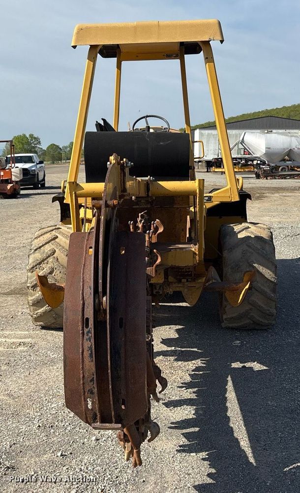 image for item OB9638 2007 Vermeer RT1250 trencher