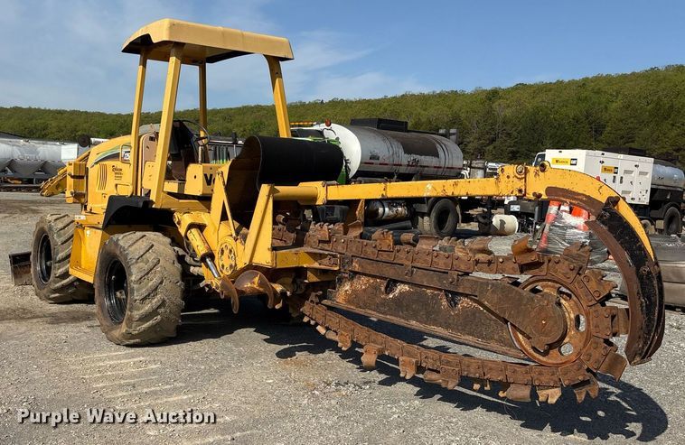 image for item OB9638 2007 Vermeer RT1250 trencher