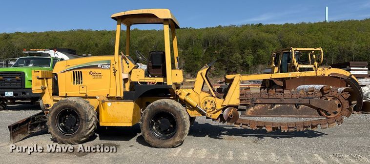 image for item OB9638 2007 Vermeer RT1250 trencher