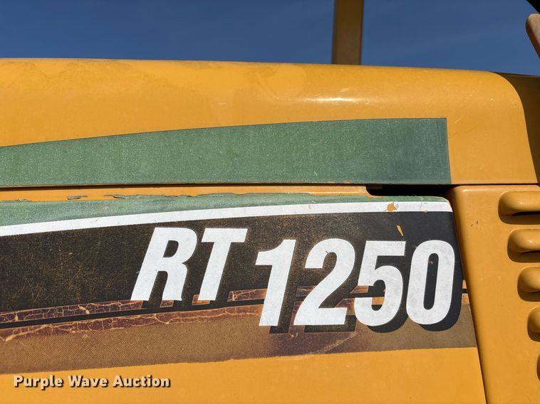 image for item OB9638 2007 Vermeer RT1250 trencher