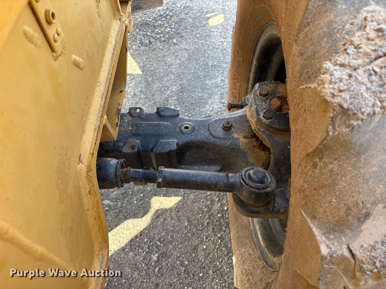 image for item OB9638 2007 Vermeer RT1250 trencher