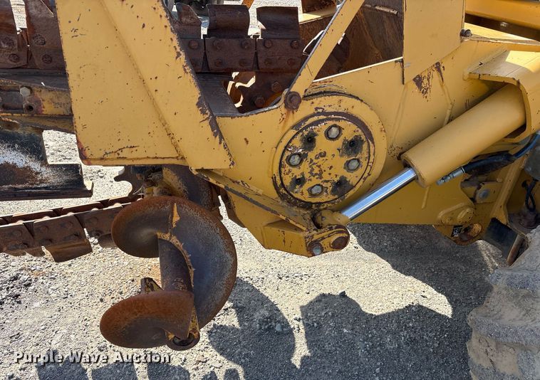 image for item OB9638 2007 Vermeer RT1250 trencher