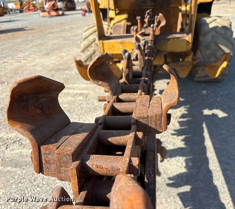 image for item OB9638 2007 Vermeer RT1250 trencher