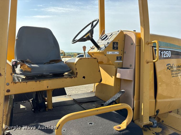 image for item OB9638 2007 Vermeer RT1250 trencher