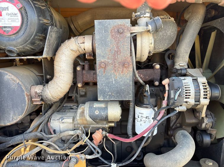 image for item OB9638 2007 Vermeer RT1250 trencher