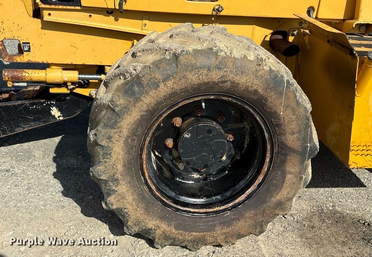 image for item OB9638 2007 Vermeer RT1250 trencher