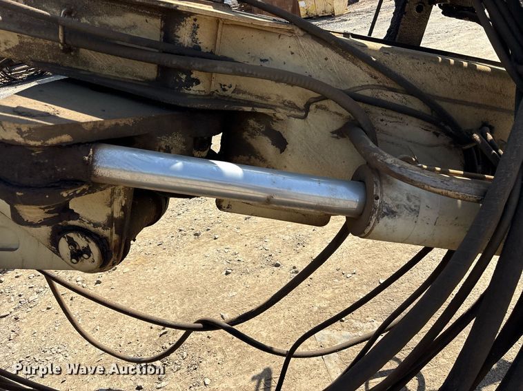 image for item OB9639 Ingersoll Rand ECM-680 crawler drill