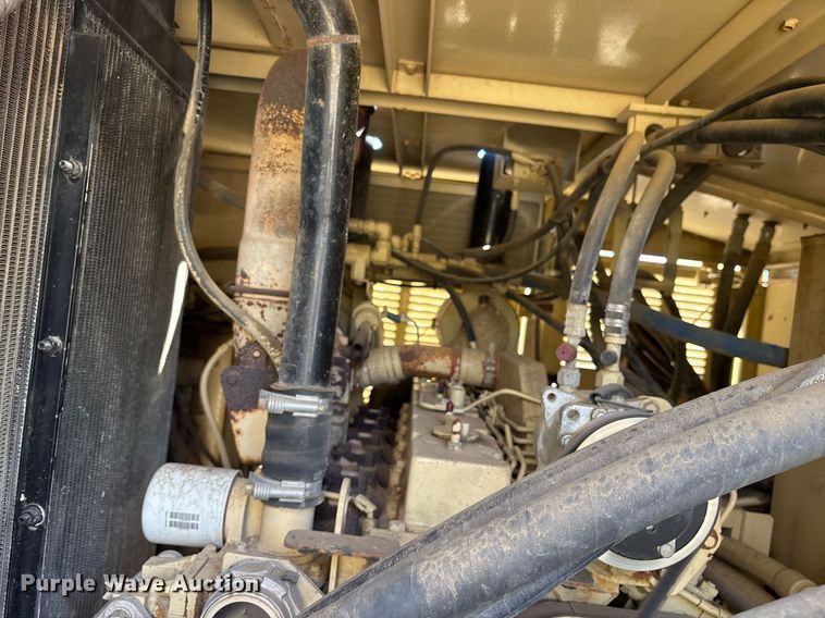 image for item OB9639 Ingersoll Rand ECM-680 crawler drill