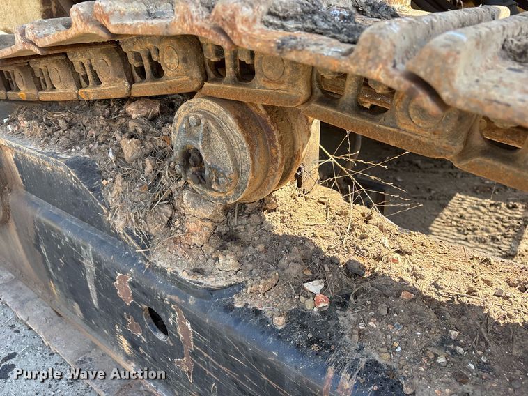 image for item OB9639 Ingersoll Rand ECM-680 crawler drill