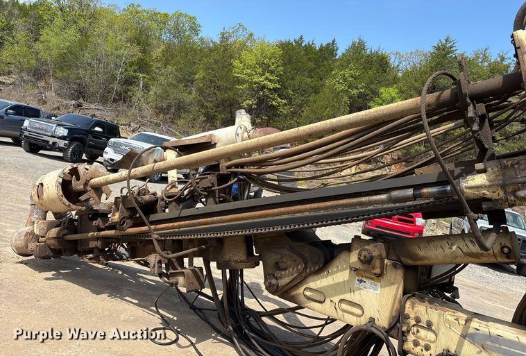 image for item OB9640 Ingersoll Rand ECM-680 crawler drill