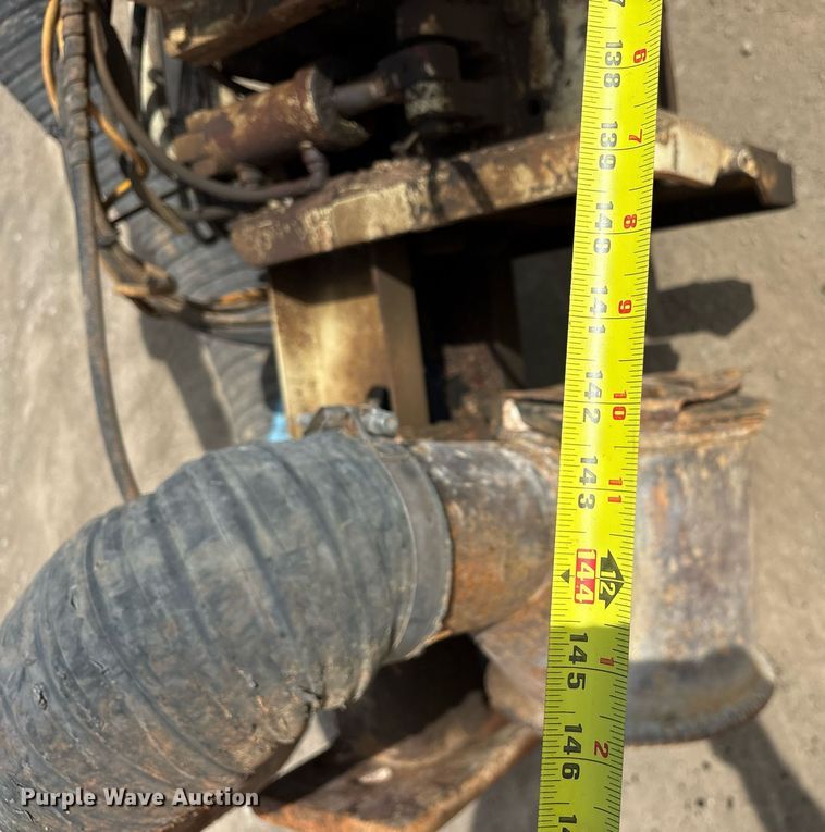 image for item OB9640 Ingersoll Rand ECM-680 crawler drill