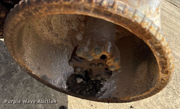 image for item OB9640 Ingersoll Rand ECM-680 crawler drill