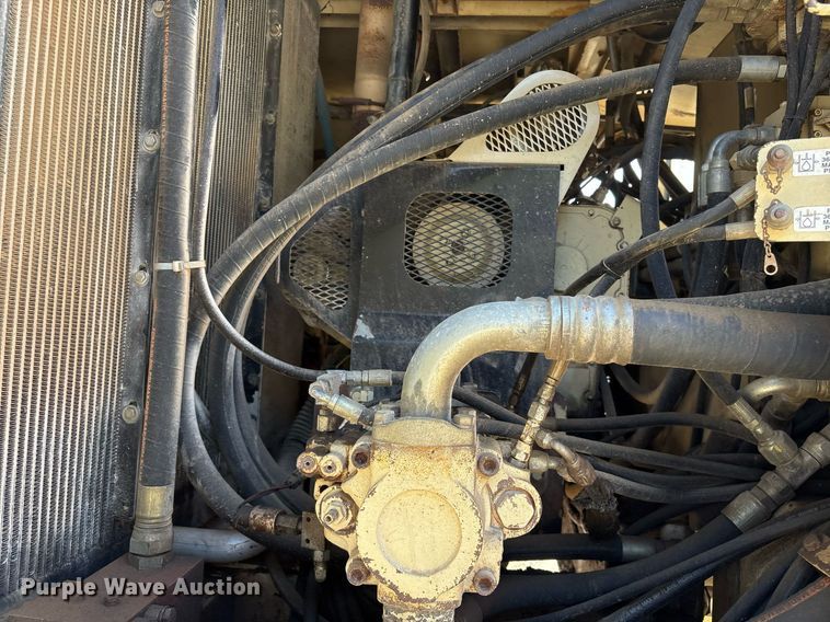 image for item OB9640 Ingersoll Rand ECM-680 crawler drill