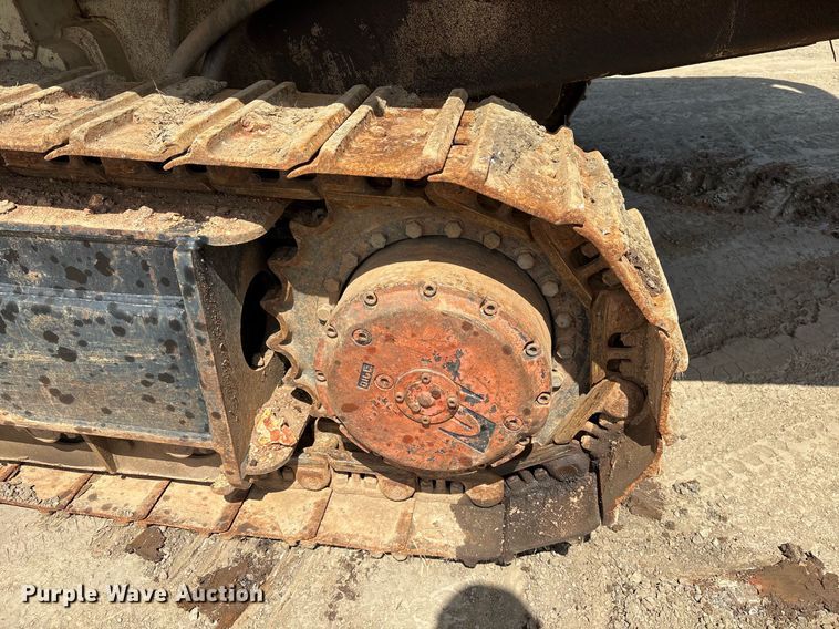 image for item OB9640 Ingersoll Rand ECM-680 crawler drill