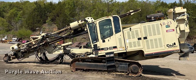 image for item OB9641 Ingersoll Rand ECM-680 crawler drill