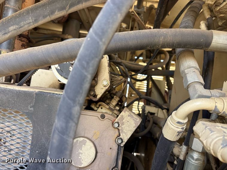 image for item OB9641 Ingersoll Rand ECM-680 crawler drill