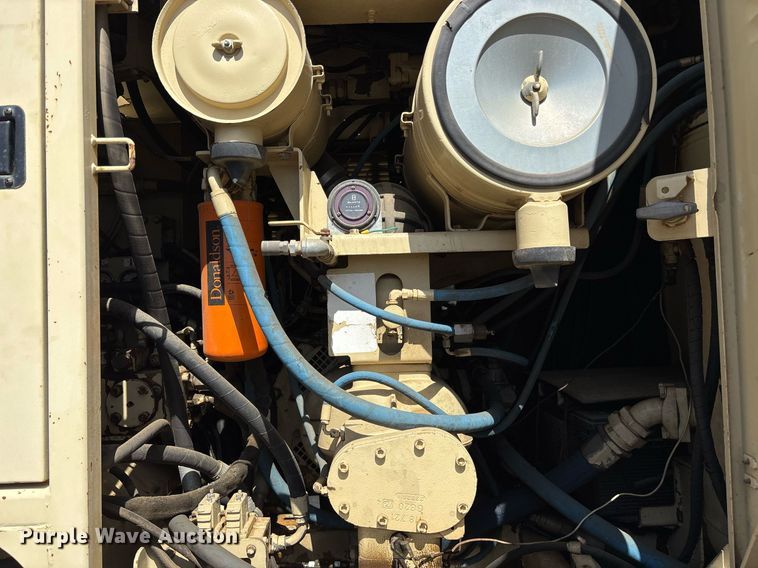 image for item OB9641 Ingersoll Rand ECM-680 crawler drill