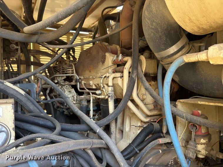 image for item OB9641 Ingersoll Rand ECM-680 crawler drill