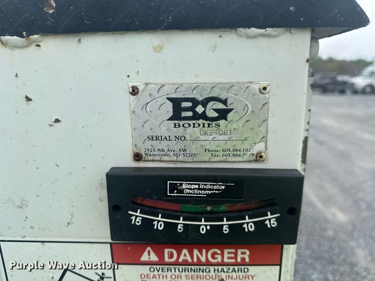 image for item YA0388 2015 Dodge Ram 5500 bucket truck