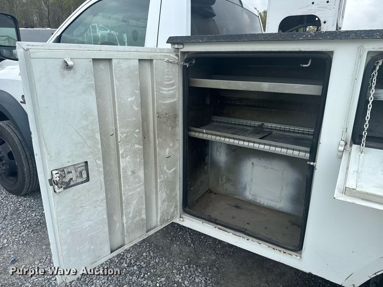 image for item YA0388 2015 Dodge Ram 5500 bucket truck