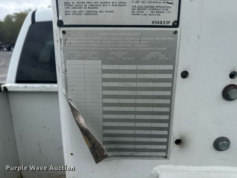 image for item YA0388 2015 Dodge Ram 5500 bucket truck