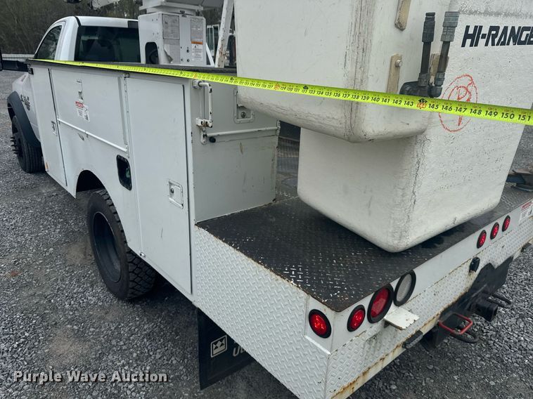 image for item YA0388 2015 Dodge Ram 5500 bucket truck