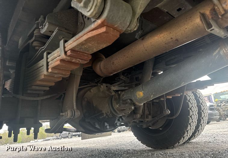 image for item YA0388 2015 Dodge Ram 5500 bucket truck