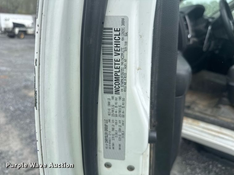 image for item YA0388 2015 Dodge Ram 5500 bucket truck