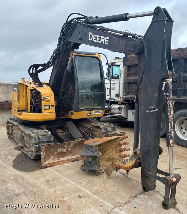 image for item YA0438 2019 John Deere 75G excavator