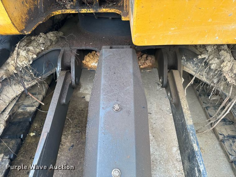 image for item YA0438 2019 John Deere 75G excavator