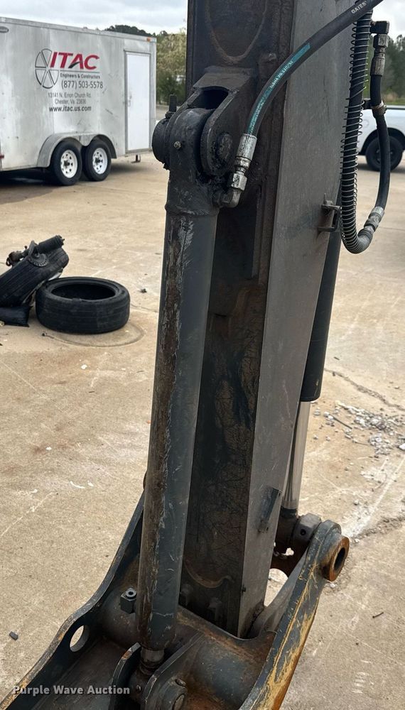 image for item YA0438 2019 John Deere 75G excavator