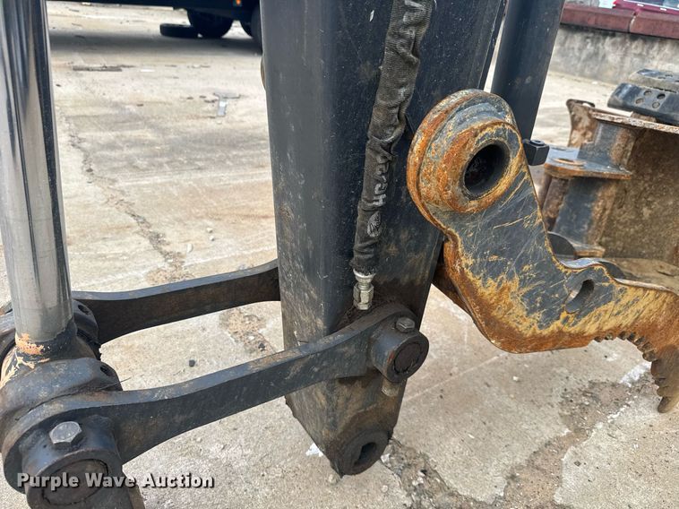 image for item YA0438 2019 John Deere 75G excavator