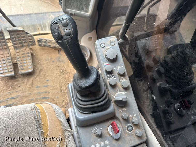 image for item YA0438 2019 John Deere 75G excavator