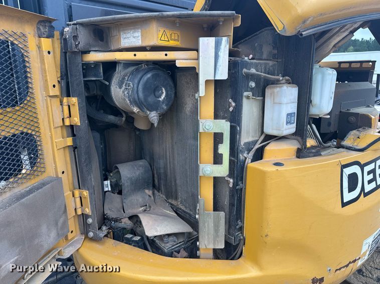 image for item YA0438 2019 John Deere 75G excavator