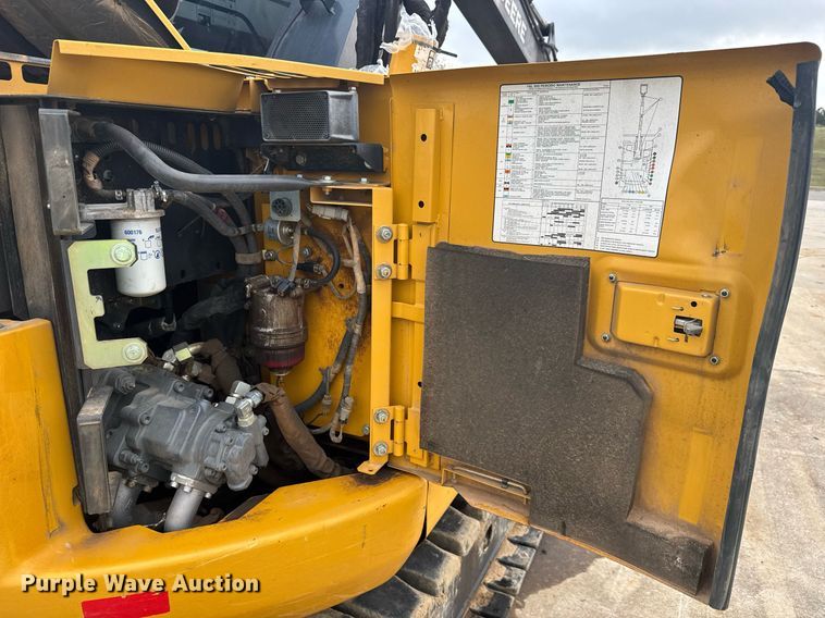 image for item YA0438 2019 John Deere 75G excavator