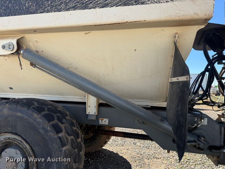 image for item YA0448 2020 Terex TA300 articulated haul truck