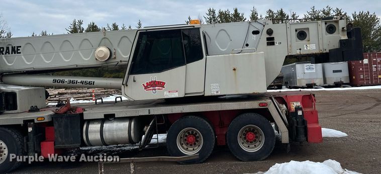 image for item YA0449 1996 Link Belt HTC8670 crane