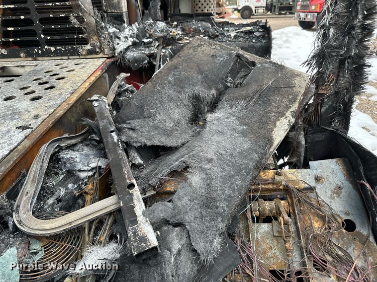 image for item YA0449 1996 Link Belt HTC8670 crane