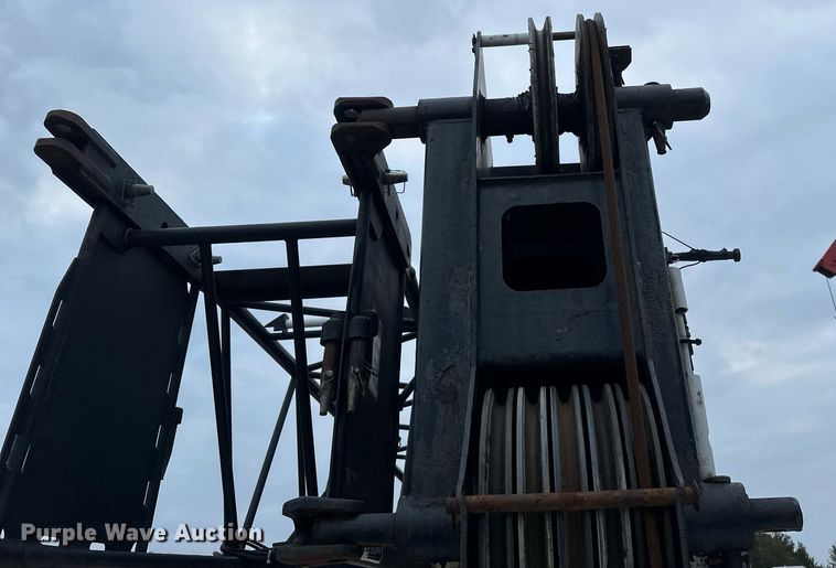 image for item YA0449 1996 Link Belt HTC8670 crane