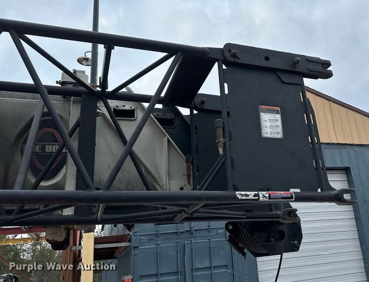 image for item YA0449 1996 Link Belt HTC8670 crane