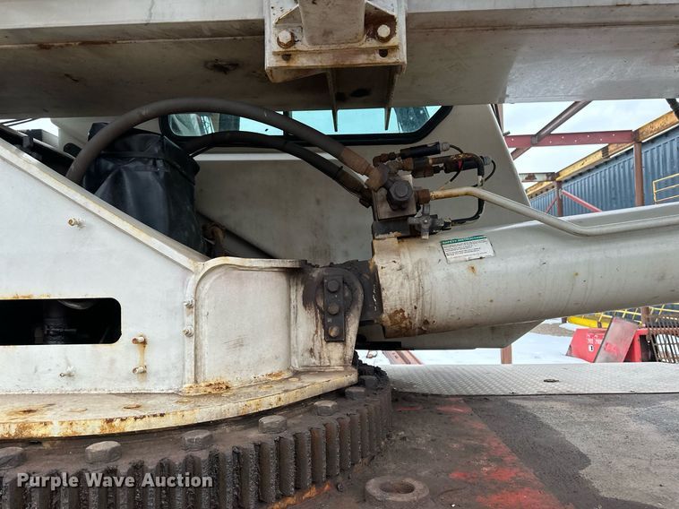 image for item YA0449 1996 Link Belt HTC8670 crane