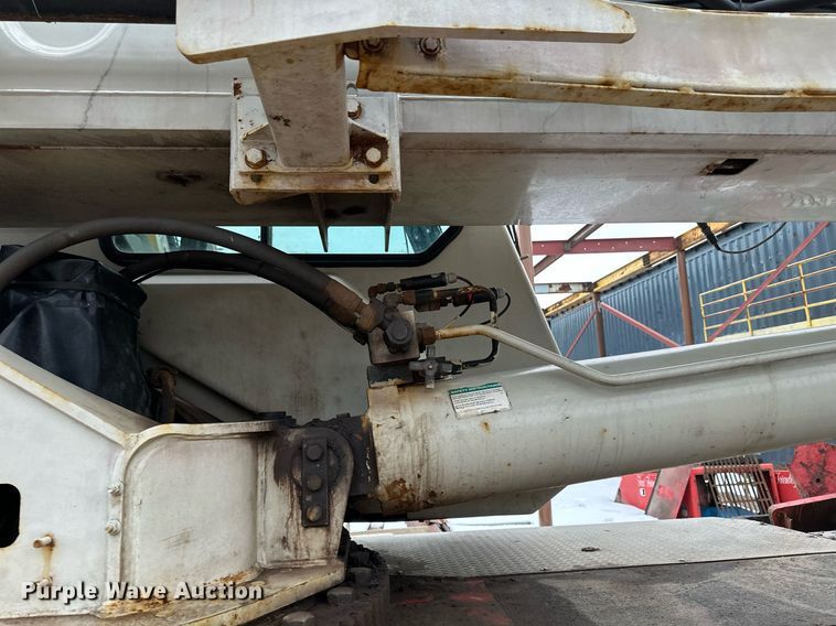 image for item YA0449 1996 Link Belt HTC8670 crane