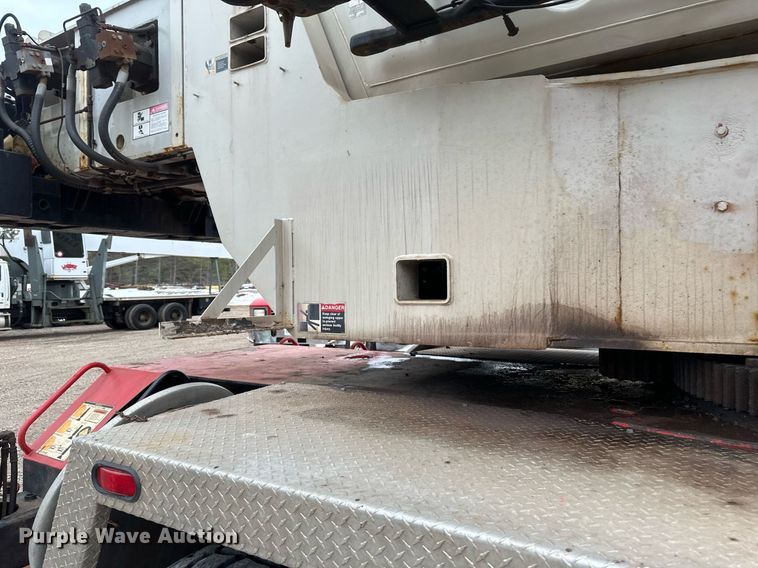 image for item YA0449 1996 Link Belt HTC8670 crane