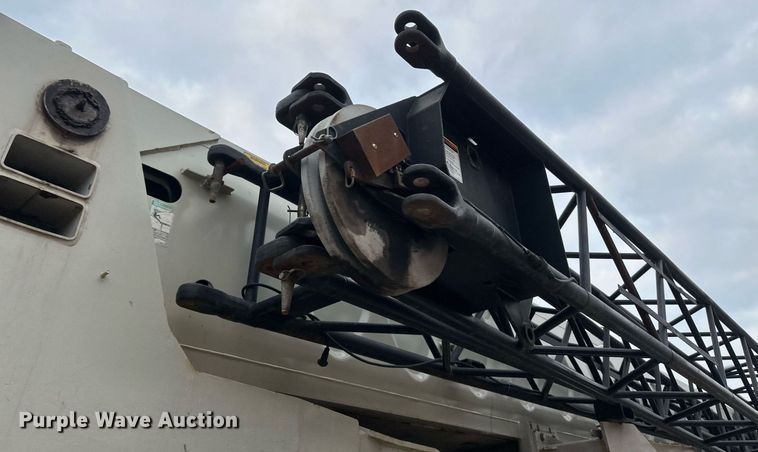 image for item YA0449 1996 Link Belt HTC8670 crane