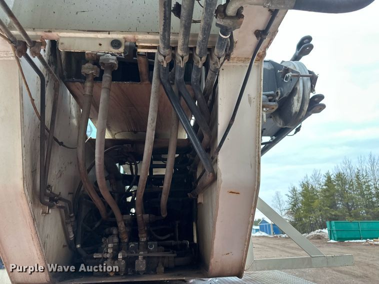 image for item YA0449 1996 Link Belt HTC8670 crane