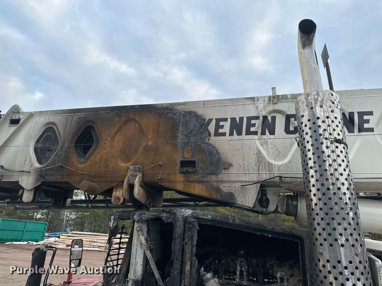 image for item YA0449 1996 Link Belt HTC8670 crane